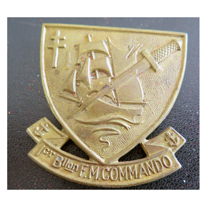 1° BFMC : insigne de béret du 1° bataillon de fusiliers marins commandos  JR Gaunt 1943 métal très épais