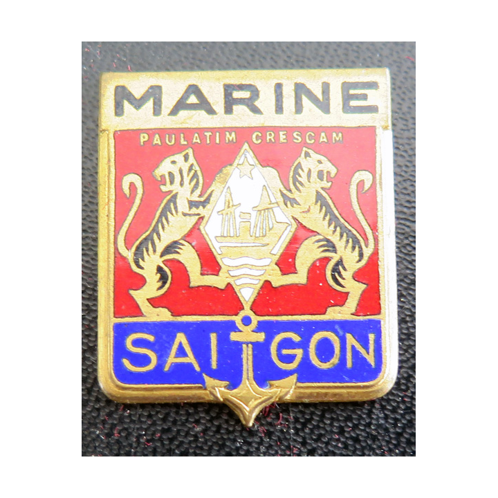 MARINE SAÏGON : insigne de la marine Saïgon Courtois en émail