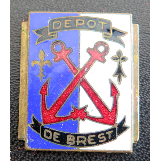 DEPOT DE BREST : insigne du dépôt de Brest Augis en émail