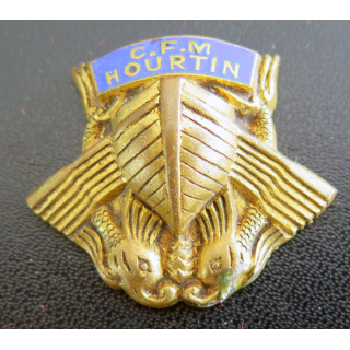 CFM HOURTIN : insigne du centre de formation marine de Hourtin Arthus Bertrand en émail