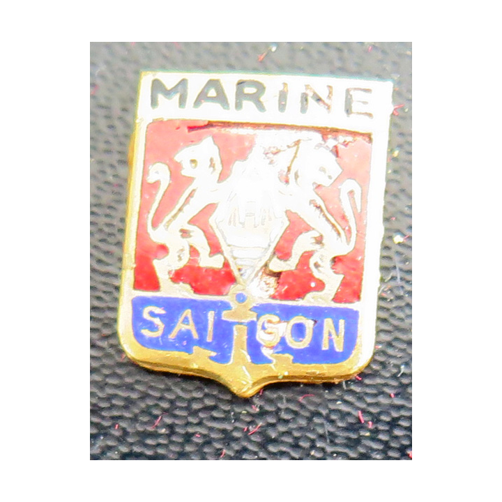 MARINE SAÏGON : insigne boutonnière de la marine Saïgon en émail