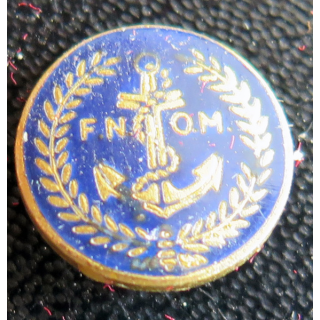 FNOM : Pin's de la fédération nationale des officiers de marine Drago Paris