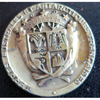 TAAF : médaille des Terres australes et antarctiques françaises au dos Kerguélen
