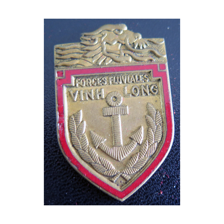 FFVL : insigne des forces fluviales de Vina Long Drago Romainville en émail