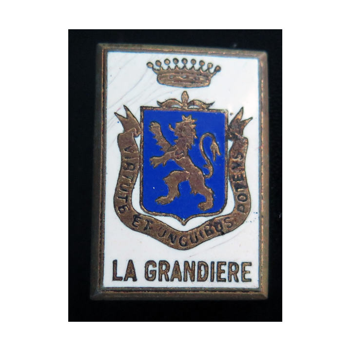 LA GRANDIERE : insigne de l'aviso colonial La Grandière de fabrication Drago M 550