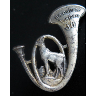 30° BCP : 30° bataillon de chasseurs à pied Drago H. 127 devise et chiffre 30 en relief