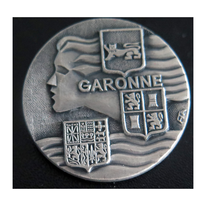 GARONNE : rondache argentée du Pétrolier Garonne FIA