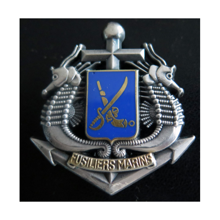 Insigne de béret des fusiliers marins Balme matriculé 094