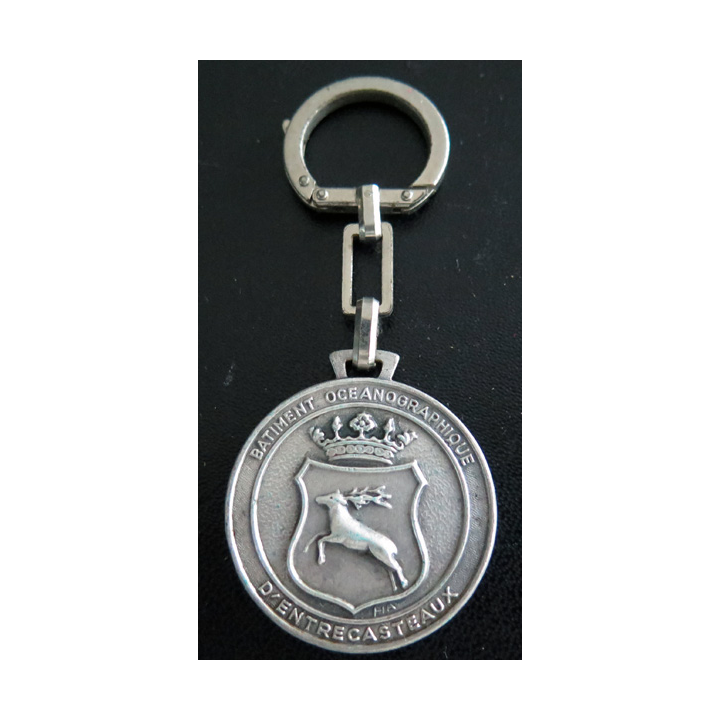 BOE : Porte clefs du bâtiment océanographique d'Entrecasteaux FIA
