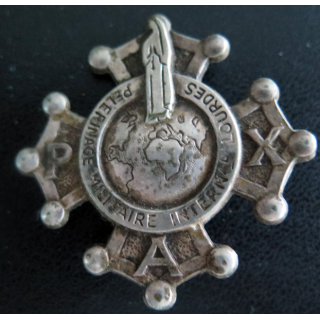 PMI : 8° pèlerinage militaire international de Lourdes embouti et argenté 1965