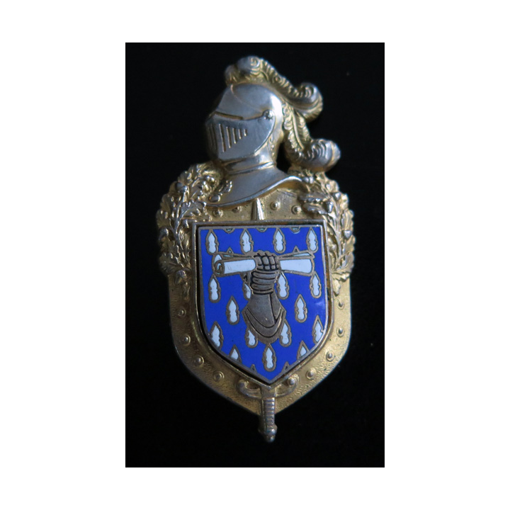 Insigne des écoles de la gendarmerie nationale écu  G. 2150 en émail et plateau AB Louis Del