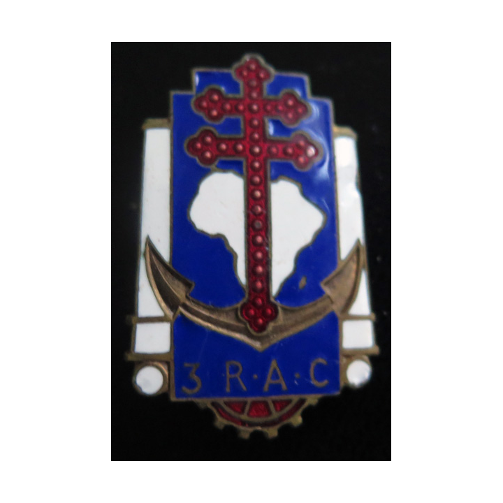 3° RAC : 3° Régiment d'Artillerie coloniale AREMAIL en émail roue rouge