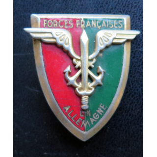 FFA : Insigne des forces françaises en Allemagne Arthus Bertrand Paris H. 803 en émail
