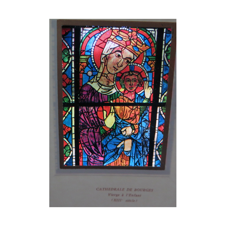 IMAGE PIEUSE : image vitrail de la Vierge à l'Enfant Cathédrale de Bourges 7,8 x 13 cm
