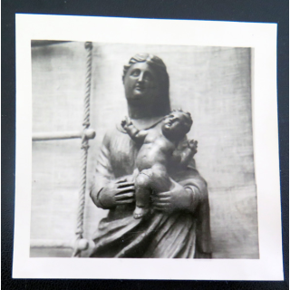 IMAGE PIEUSE : photo de la Vierge  et l'Enfant 9 x 9 cm
