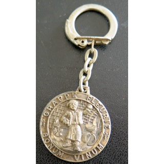 Porte clefs Vintage des années 1950-1960 : Grappe Fleurie le vin reconnu le meilleur
