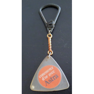 Porte clefs Vintage des années 1950-1960 : La Fourcehette Concourez d'or avec Astra