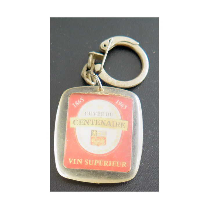 Porte clefs Vintage des années 1950-1960 : Cuvée de centenaire Vin supérieur Louis Lamy Le Havre