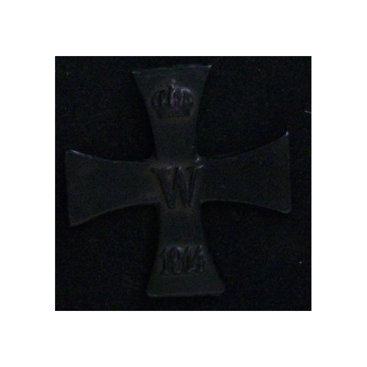 ALLEMAGNE : CROIX DE FER 1813 SANS POURTOUR (HAUTEUR 3,8 cm)