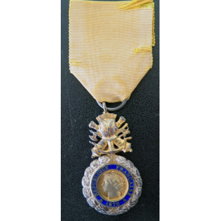 FRANCE : Médaille militaire 1870 3° république en argent émaux parfaits ruban délavé