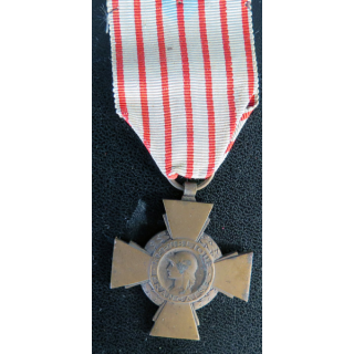 FRANCE : Croix du combattant en bronze