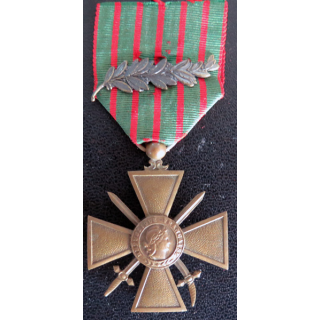 FRANCE : Croix de guerre 1914-1917 avec une  citations (palme en bronze)