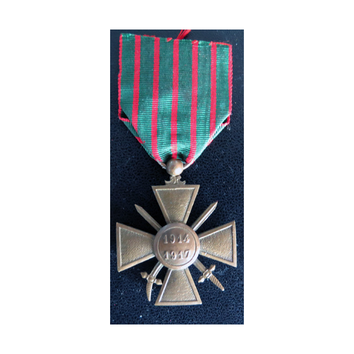 FRANCE : Croix de guerre 1914-1917 avec une  citations (palme en bronze)