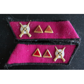 RUSSIE : paire d'épaulette de sergent de l'infanterie de l'armée rouge