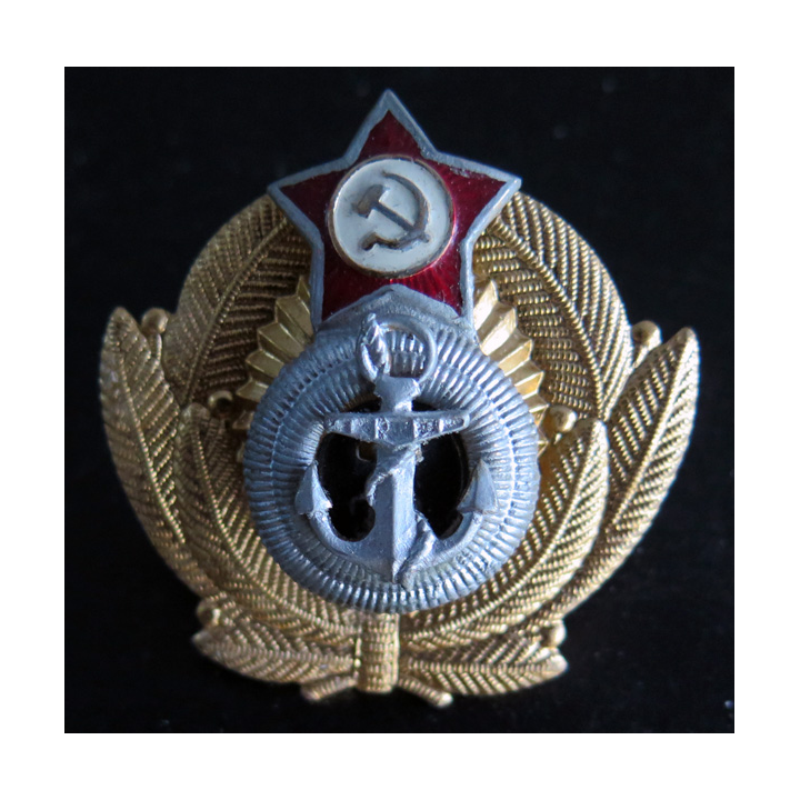 RUSSIE : Souvenir artisanal créé par les soldats à leur libération (à la quille)