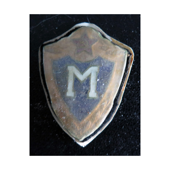 RUSSIE : Souvenir artisanal créé par les soldats à leur libération (à la quille)