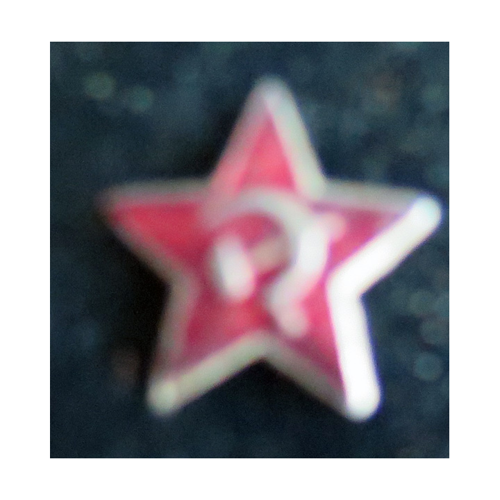 RUSSIE : Souvenir artisanal créé par les soldats à leur libération (à la quille)