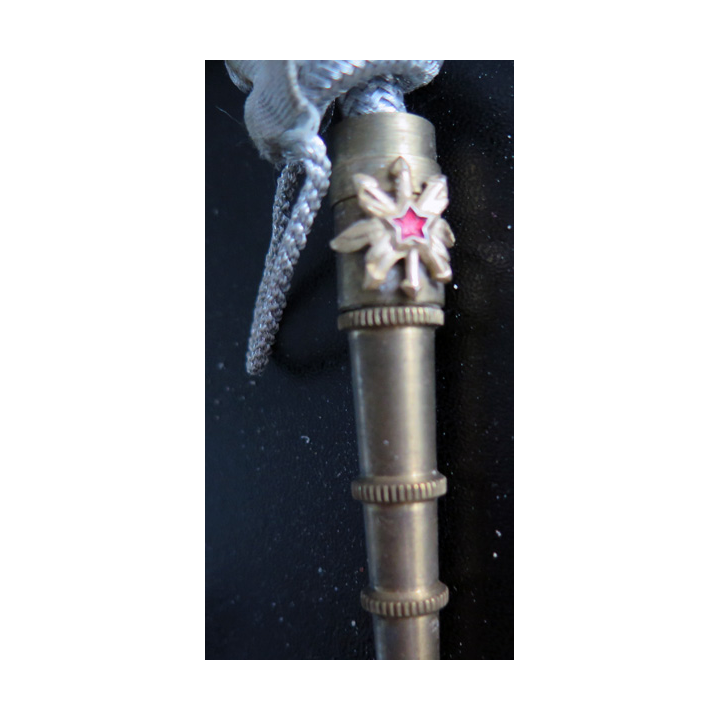 RUSSIE : Fourragère artisanale créé par les soldats à leur libération (à la quille)