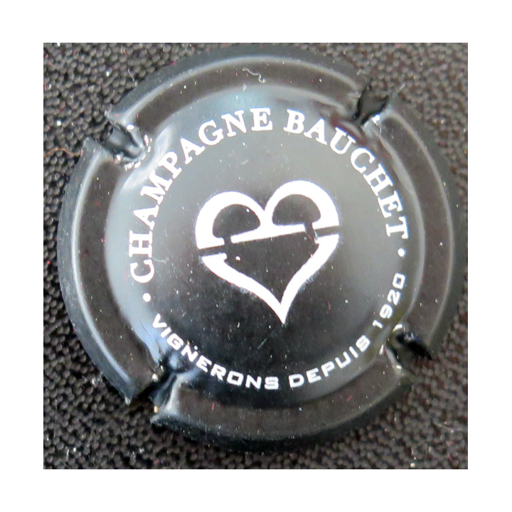 Capsule Muselet de bouteille de champagne BAUCHET Père et Fils n° 9d Noir mat et blanc