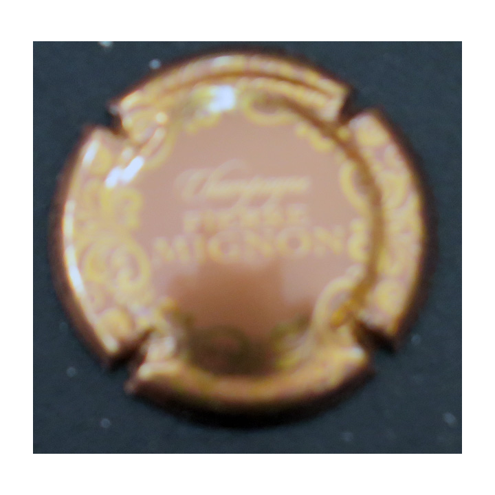 Capsule Muselet de bouteille de champagne MIGNON Pierre n° 278e marron métallisé et or