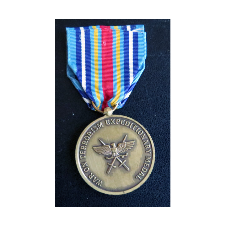 USA : médaille on war on terrorism expeditionary medal en métal bronzé