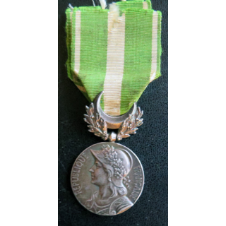 FRANCE : Médaille de la médaille commémorative du Maroc en argent