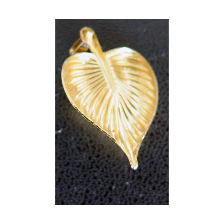 médaille dorée feuille perlée hauteur 3 cm