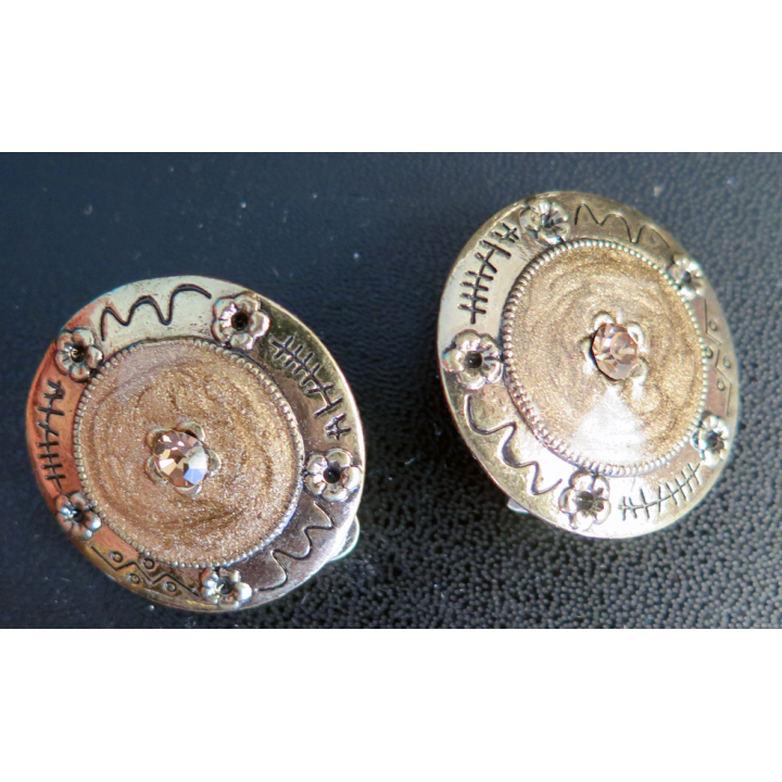 Boucle d'oreilles à clips en métal doré (plaqué or ?) diamètre 3 cm