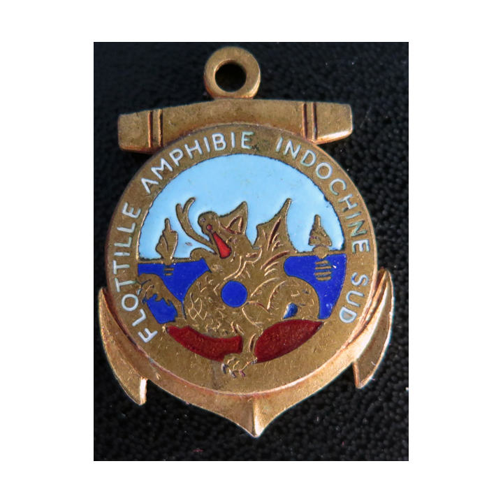 FAIS : Insigne de la Flotille amphibie d'Indochine Sud AUGIS émail sans attache