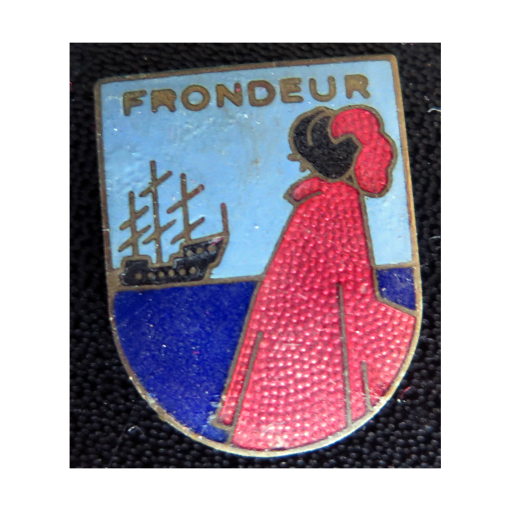 FRONDEUR : insigne émaillé du Torpilleur Frondeur Augis sans attache