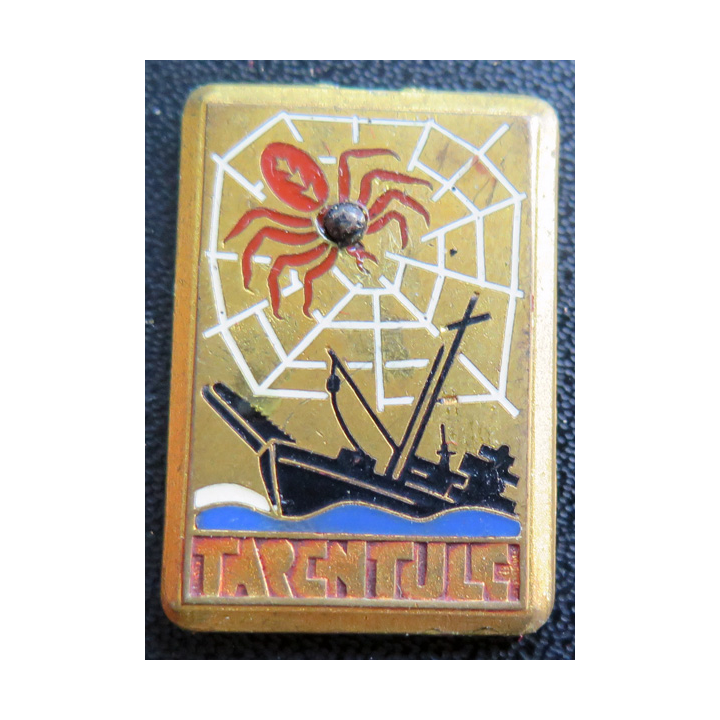 TARENTULE : insigne du mouilleur de filets Tarentule avec pointe dans tête araignée