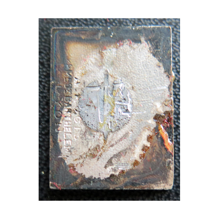 VERDUN : insigne du contre torpilleur verdun AUGIS éclat d'émail sans attache