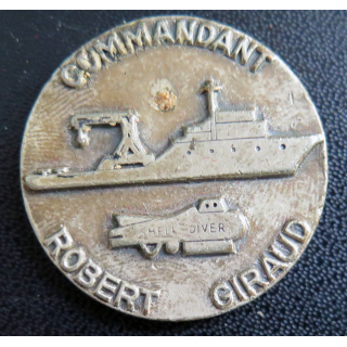 ROBERT GIRAUD : rondache argentée du Commandant Robert Giraud FIA sans attache