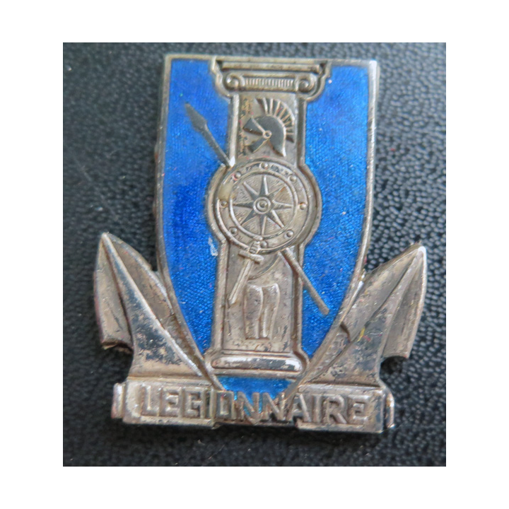 LEGIONNAIRE : insigne du Patrouilleur Légionnaire Arthus Bertrand Paris en émail sans attache