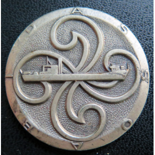 BIDASSOA : insigne du bâtiment de débarquement Bidassoa Arthus Bertrand Paris sans attache