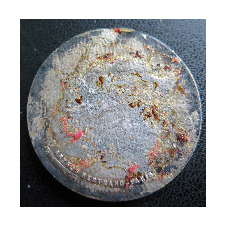 BIDASSOA : insigne du bâtiment de débarquement Bidassoa Arthus Bertrand Paris sans attache