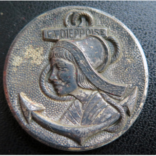 LA DIEPPOISE : rondache argentée du Dragueur la Dieppoise FIA sans attache