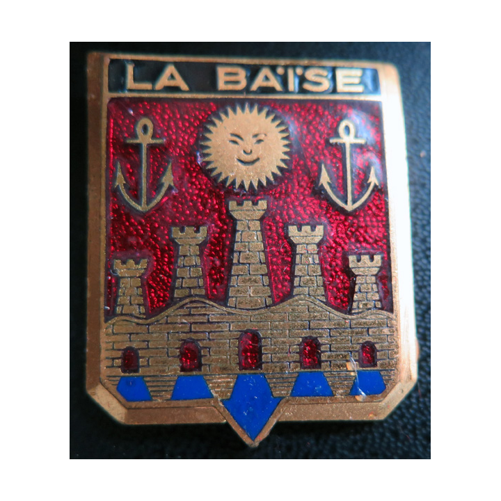 LA BAÏSE : insigne du Pétrolier La Baïse Augis en émail sans attache