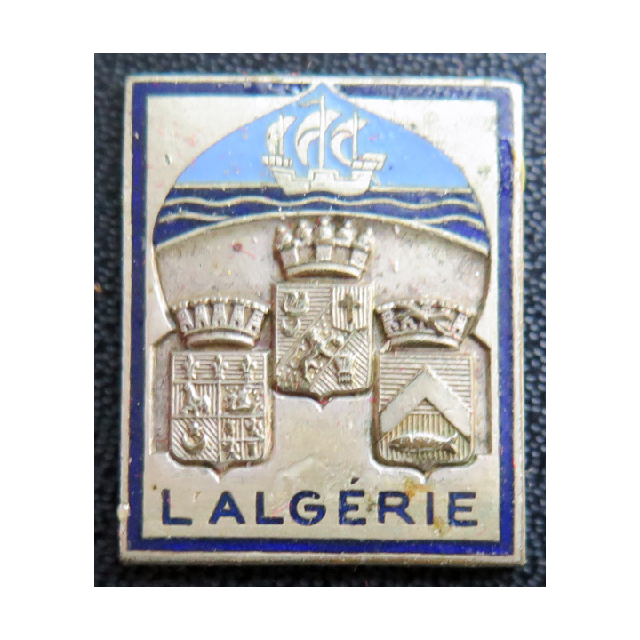 L'ALGÉRIE : Insigne 1939 du Croiseur l'Algérie ABPD Arthus Bertrand Paris Déposé en émail