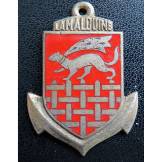 LA MALOUINE : Insigne du Dragueur océanique La Malouine Arthus Bertrand Paris en émail